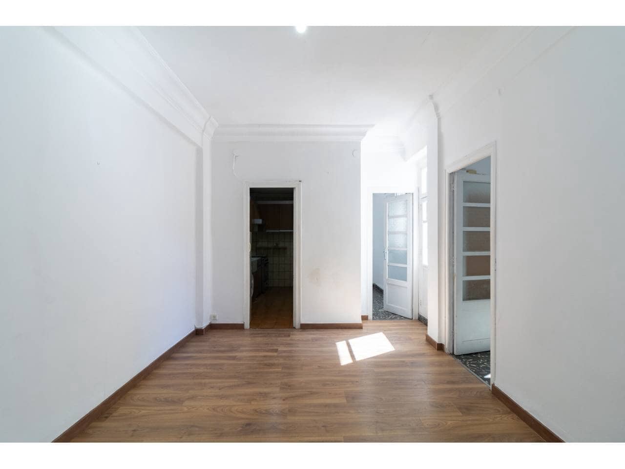 4 sypialnia Mieszkanie na sprzedaż w Miasto Walencja - 275 000 € (Ref: 9734217)