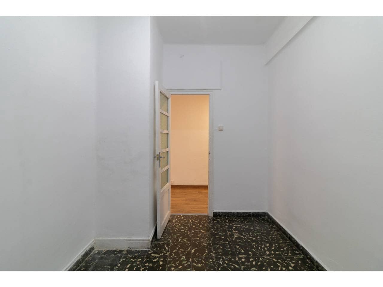 4 sypialnia Mieszkanie na sprzedaż w Miasto Walencja - 275 000 € (Ref: 9734217)