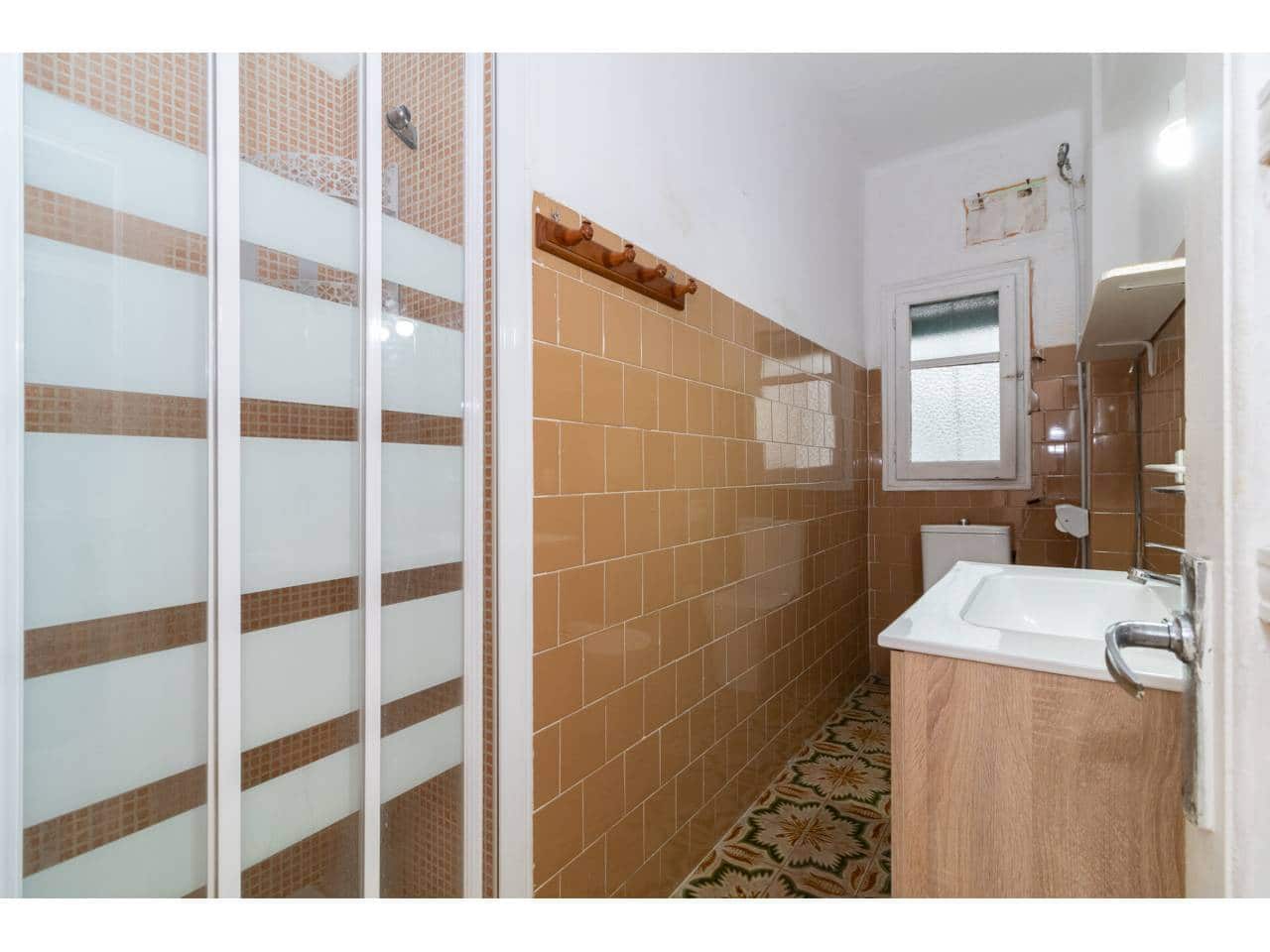 4 sypialnia Mieszkanie na sprzedaż w Miasto Walencja - 275 000 € (Ref: 9734217)