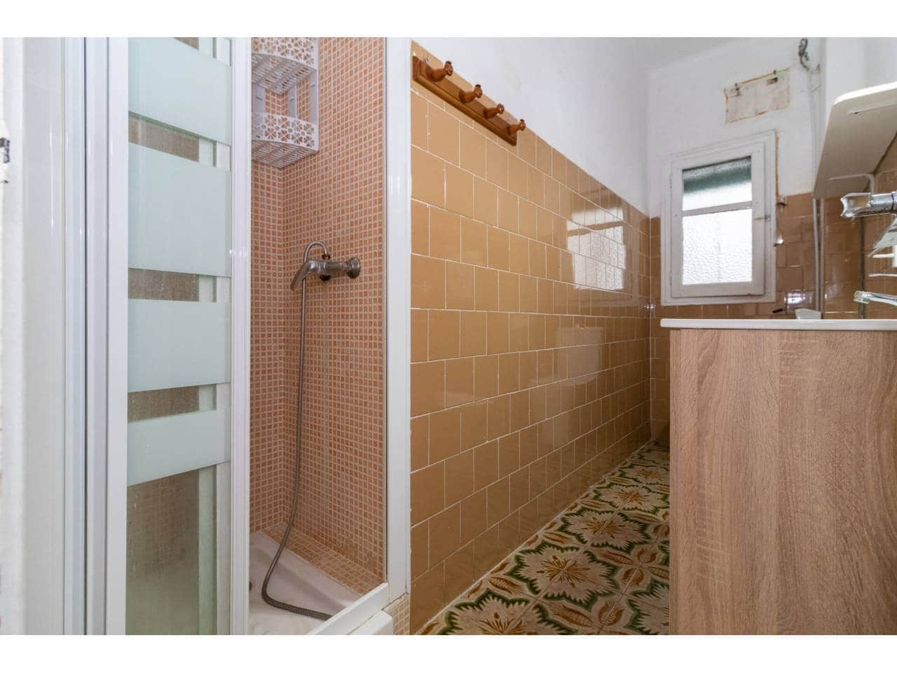 4 sypialnia Mieszkanie na sprzedaż w Miasto Walencja - 275 000 € (Ref: 9734217)