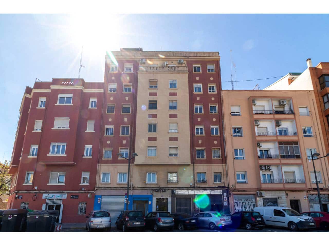 4 sypialnia Mieszkanie na sprzedaż w Miasto Walencja - 275 000 € (Ref: 9734217)