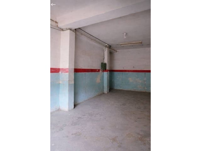 Commerciale in vendita in Torrent - 78.000 € (Rif: 9758272)