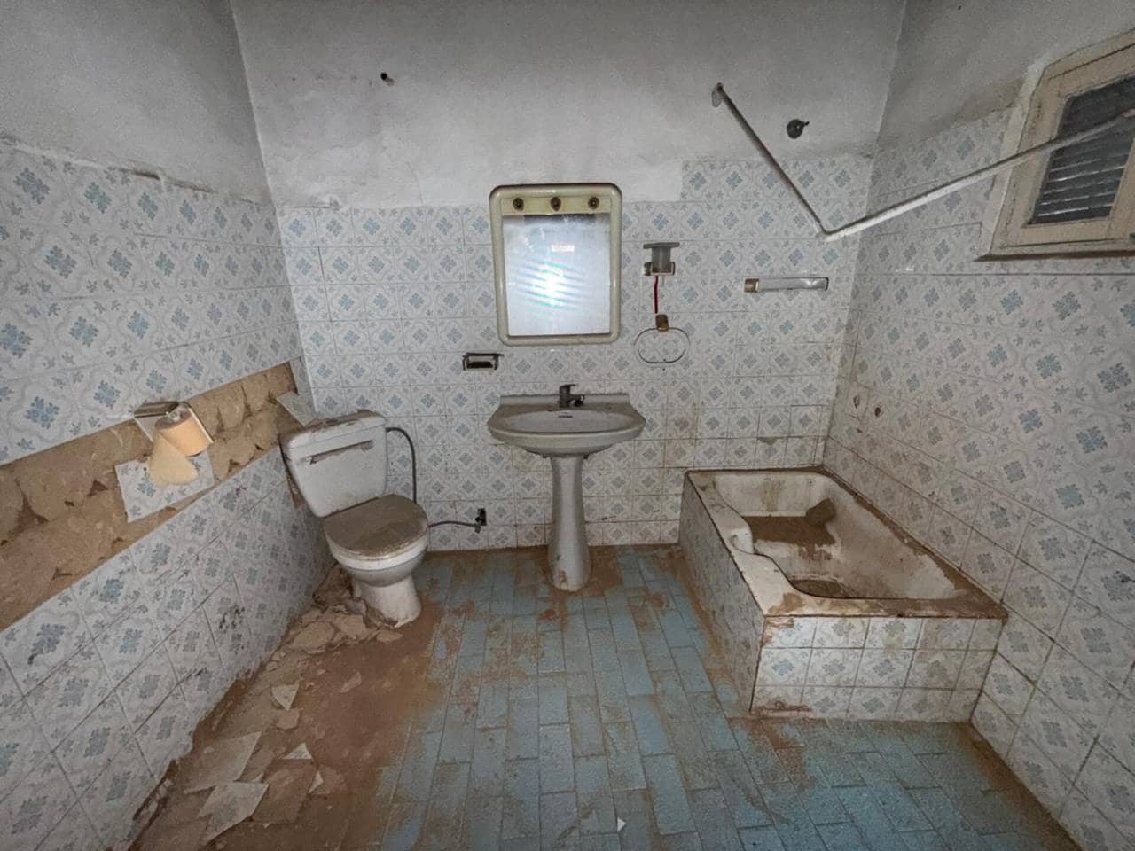 4 chambre Maison de Ville à vendre à Aldaia - 180 000 € (Ref: 9779099)