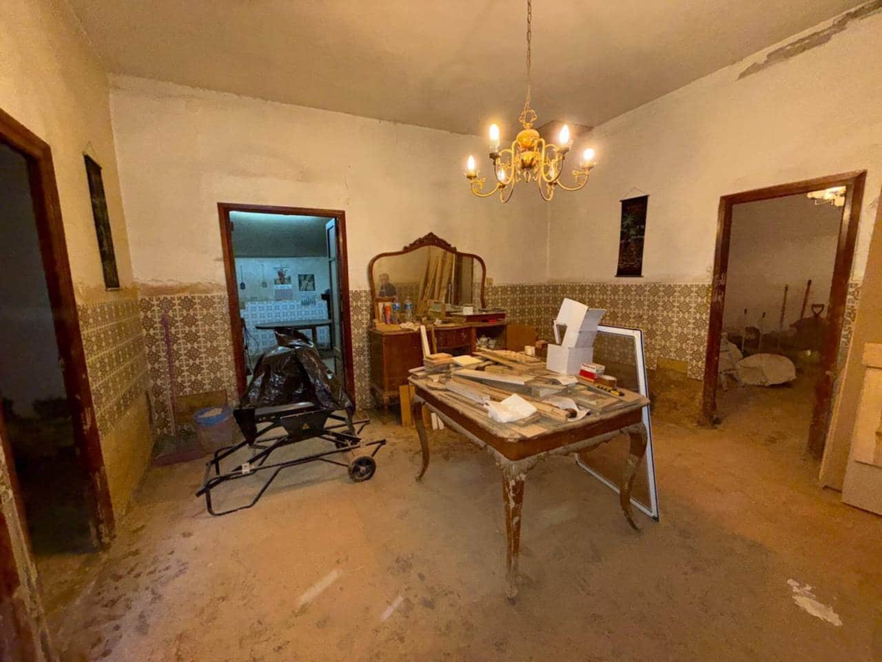 4 chambre Maison de Ville à vendre à Aldaia - 180 000 € (Ref: 9779099)