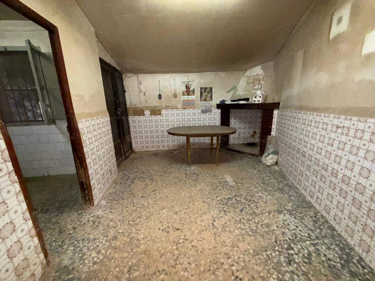 4 chambre Maison de Ville à vendre à Aldaia - 180 000 € (Ref: 9779099)