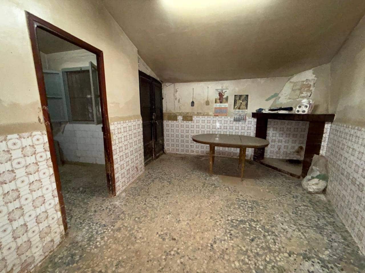 4 chambre Maison de Ville à vendre à Aldaia - 180 000 € (Ref: 9779099)