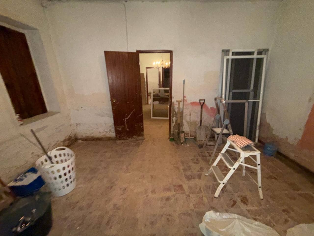 4 chambre Maison de Ville à vendre à Aldaia - 180 000 € (Ref: 9779099)