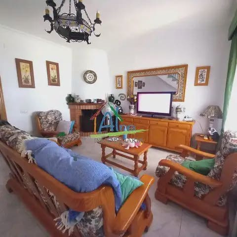 3 camera da letto Villa in vendita in Almonte con piscina garage - 310.000 € (Rif: 9784151)