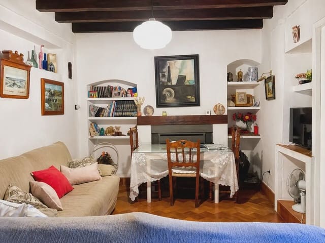 Casa de 6 habitaciones en Almonte en venta - 180.000 € (Ref: 9784153)