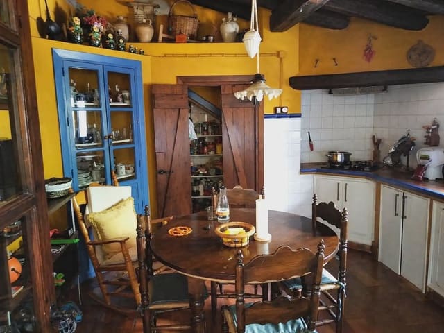 Casa de 6 habitaciones en Almonte en venta - 180.000 € (Ref: 9784153)