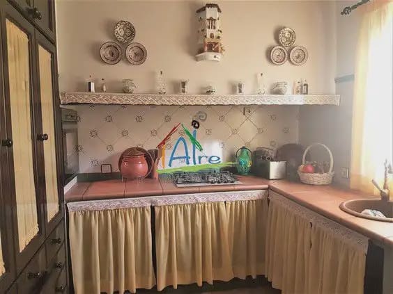 4 soveværelse Byhus til salg i Almonte med garage - € 300.000 (Ref: 9784155)