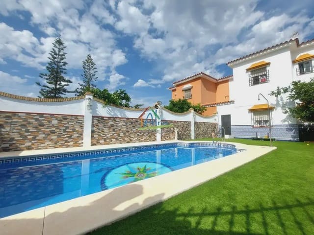 7 soveværelse Villa til salg i Almonte med swimmingpool garage - € 380.000 (Ref: 9784157)