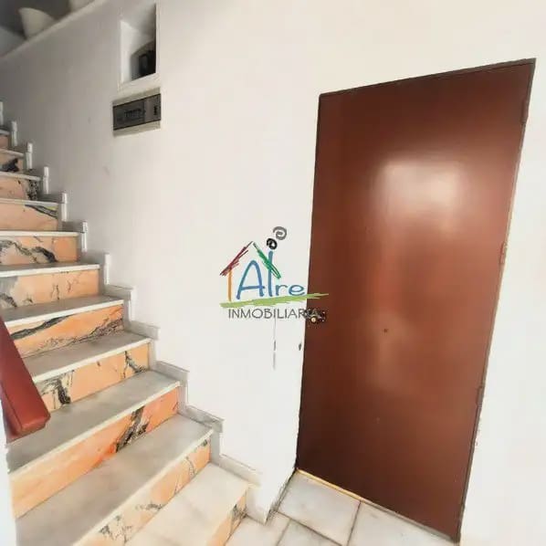 6 bedroom Townhouse for sale in Cala with garage - € 500,000 (Ref: 9784158)