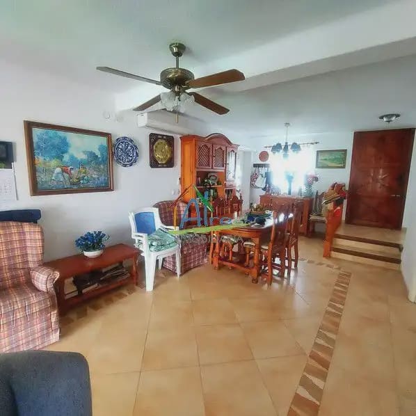 5 bedroom Townhouse for sale in Almonte with garage - € 350,000 (Ref: 9784162)