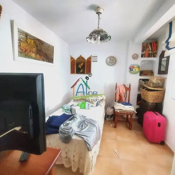 5 bedroom Townhouse for sale in Almonte with garage - € 350,000 (Ref: 9784162)