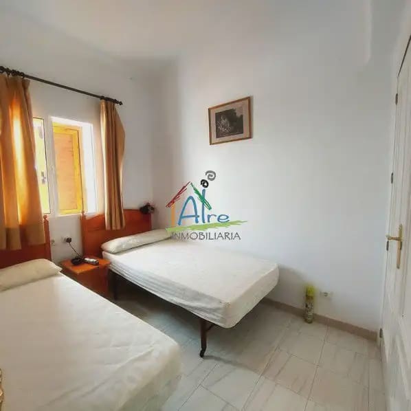 5 bedroom Townhouse for sale in Almonte with garage - € 350,000 (Ref: 9784162)