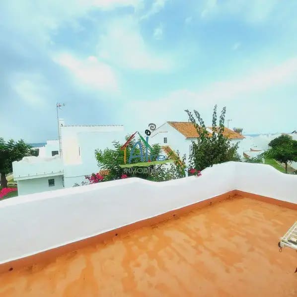 5 bedroom Townhouse for sale in Almonte with garage - € 350,000 (Ref: 9784162)