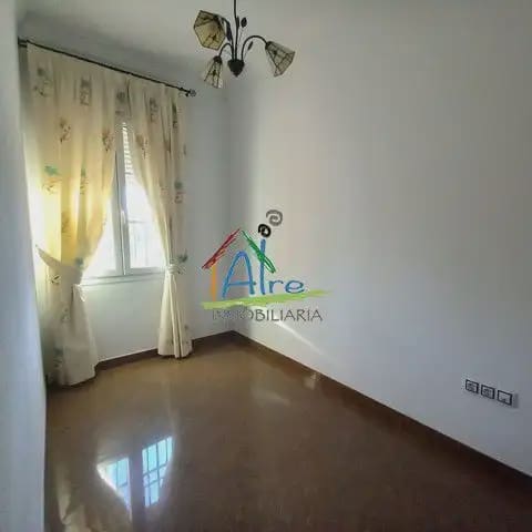 Casa de 5 habitaciones en Almonte en venta con garaje - 240.000 € (Ref: 9784163)