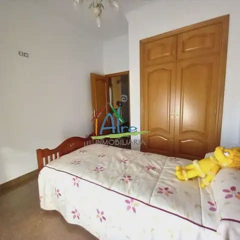 Casa de 5 habitaciones en Almonte en venta con garaje - 240.000 € (Ref: 9784163)