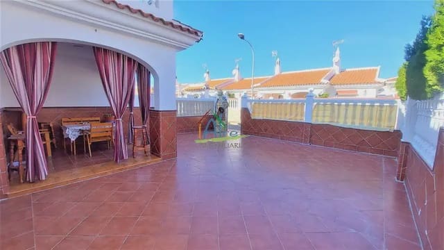 3 camera da letto Villetta Bifamiliare in vendita in Almonte con garage - 225.000 € (Rif: 9784164)