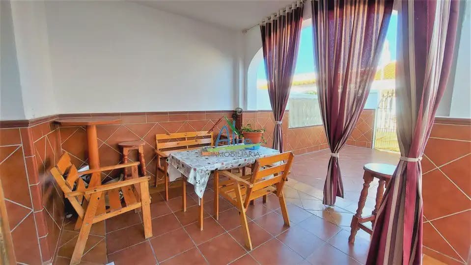 3 camera da letto Villetta Bifamiliare in vendita in Almonte con garage - 225.000 € (Rif: 9784164)