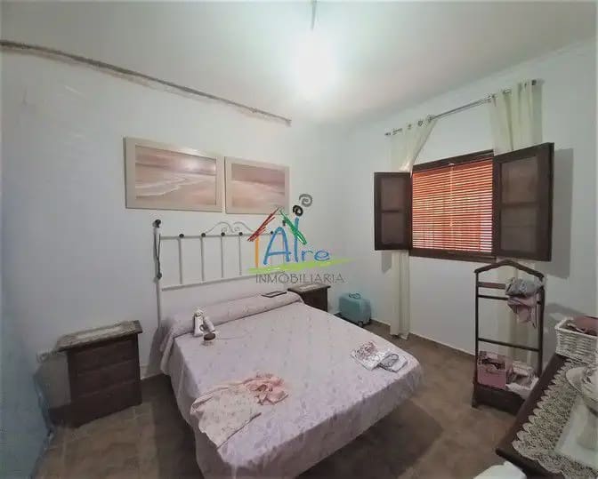 7 bedroom Townhouse for sale in Almonte with garage - € 611,000 (Ref: 9784167)