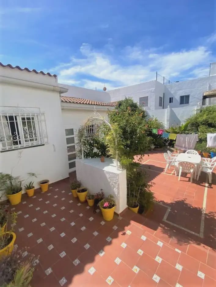 4 bedroom Villa for sale in La Antilla - € 699,000 (Ref: 9784168)