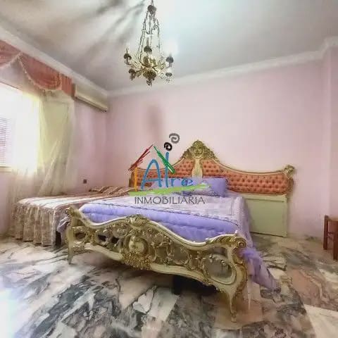 Piso de 3 habitaciones en Almonte en venta - 180.000 € (Ref: 9784169)