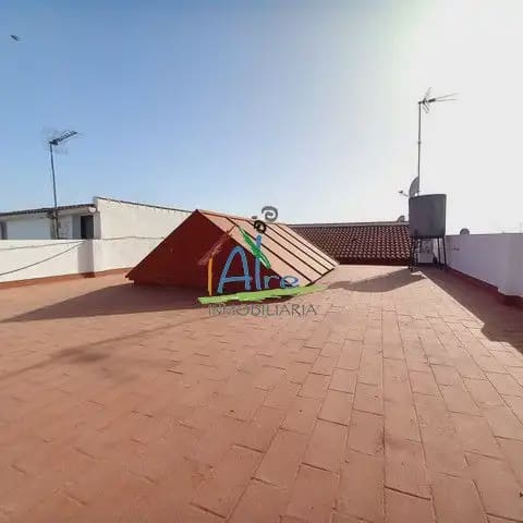 Piso de 3 habitaciones en Almonte en venta - 180.000 € (Ref: 9784169)