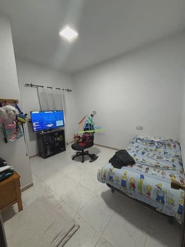 7 bedroom Townhouse for sale in El Rocío, Almonte - € 620,000 (Ref: 9784170)