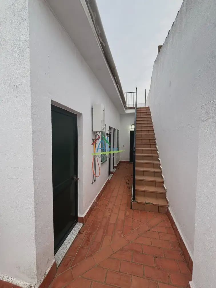 7 bedroom Townhouse for sale in Almonte - € 620,000 (Ref: 9784170)