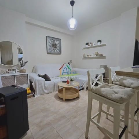 Casa de 2 habitaciones en Almonte en venta con garaje - 130.000 € (Ref: 9784171)