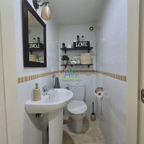 Casa de 2 habitaciones en Almonte en venta con garaje - 130.000 € (Ref: 9784171)