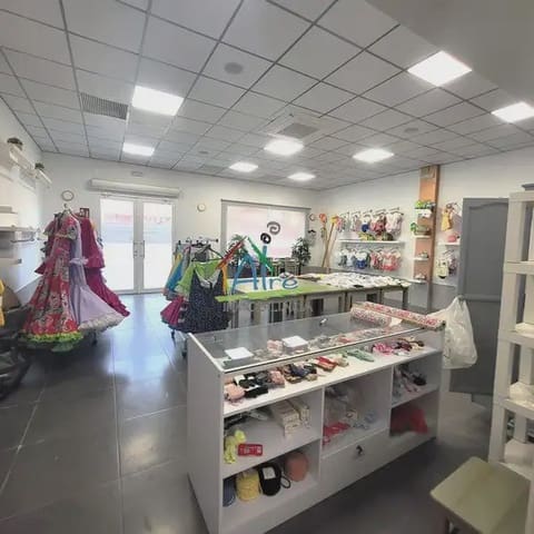 Kommersiell till salu i Almonte - 160 000 € (Ref: 9784172)