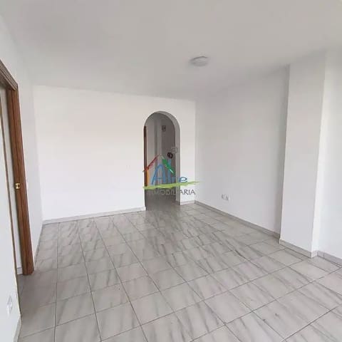 3 Zimmer Wohnung zu verkaufen in Almonte mit Pool - 220.000 € (Ref: 9784175)