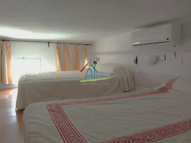 2 camera da letto Commerciale in vendita in Almonte - 125.000 € (Rif: 9784177)