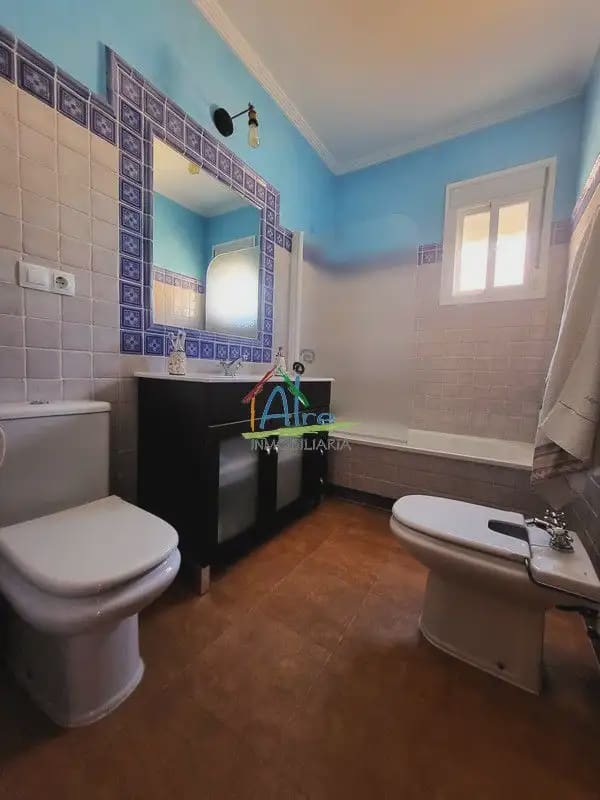 3 bedroom Villa for sale in Almonte with garage - € 330,000 (Ref: 9784178)