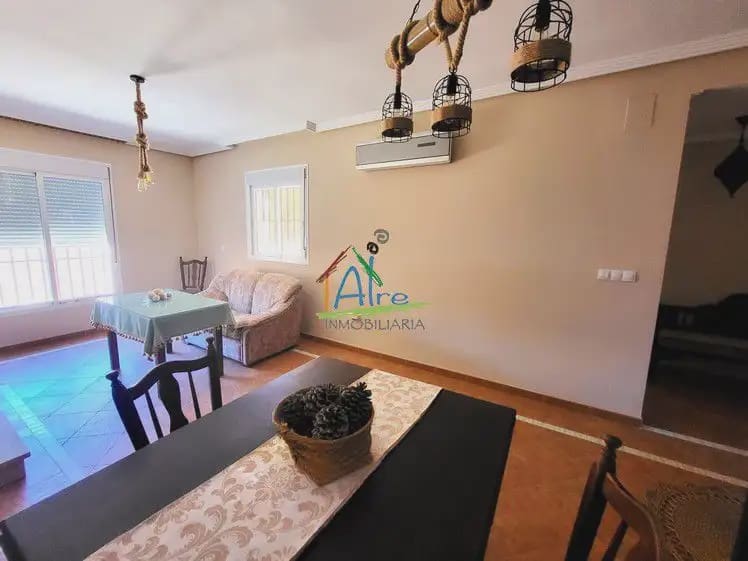 3 bedroom Villa for sale in Almonte with garage - € 330,000 (Ref: 9784178)