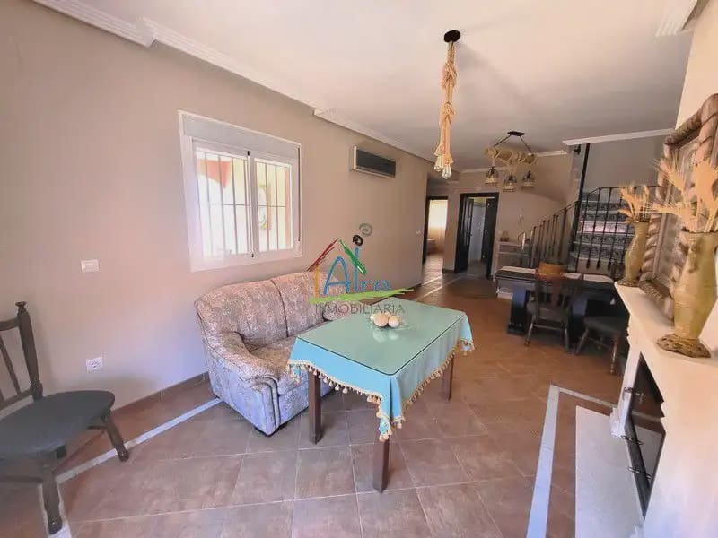 3 bedroom Villa for sale in Almonte with garage - € 330,000 (Ref: 9784178)