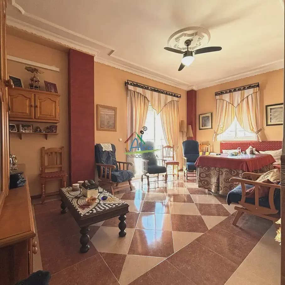 4 soveværelse Lejlighed til salg i Almonte - € 295.000 (Ref: 9784182)