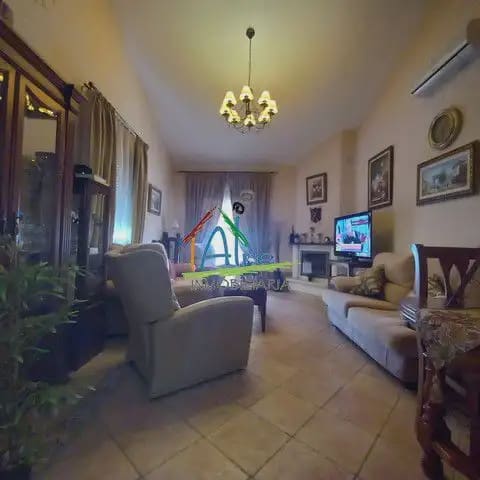 5 bedroom Villa for sale in Almonte with pool garage - € 396,000 (Ref: 9784183)