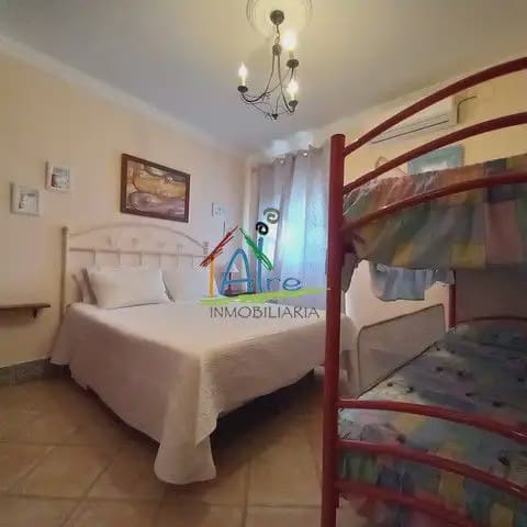 5 bedroom Villa for sale in Almonte with pool garage - € 396,000 (Ref: 9784183)