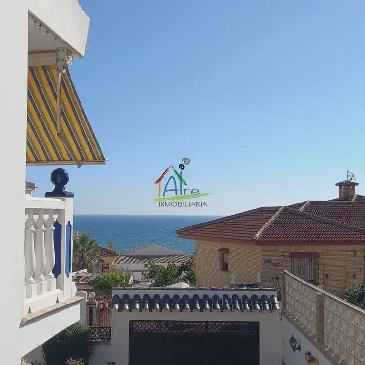 5 bedroom Villa for sale in Almonte with pool garage - € 396,000 (Ref: 9784183)