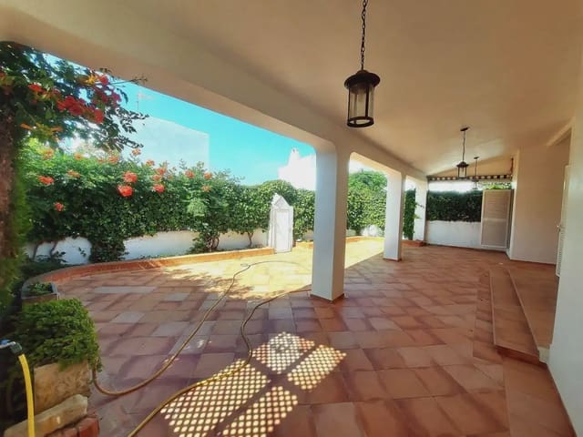 4 Zimmer Reihenhaus zu verkaufen in Almonte mit Garage - 450.000 € (Ref: 9784185)