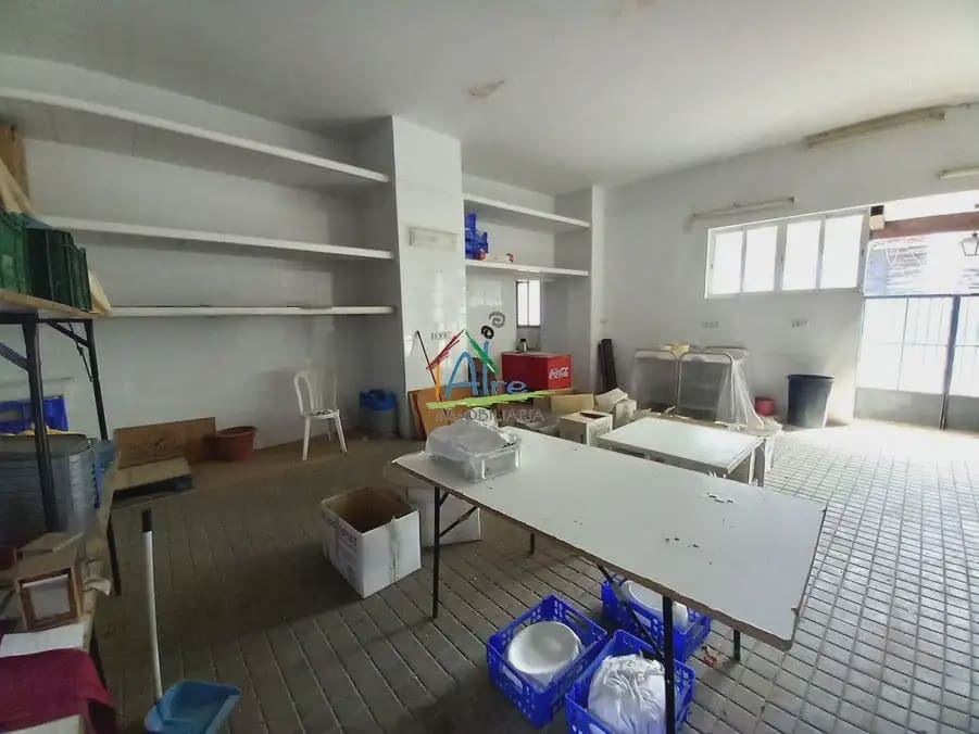 Gewerbe zu verkaufen in Almonte - 900.000 € (Ref: 9784186)