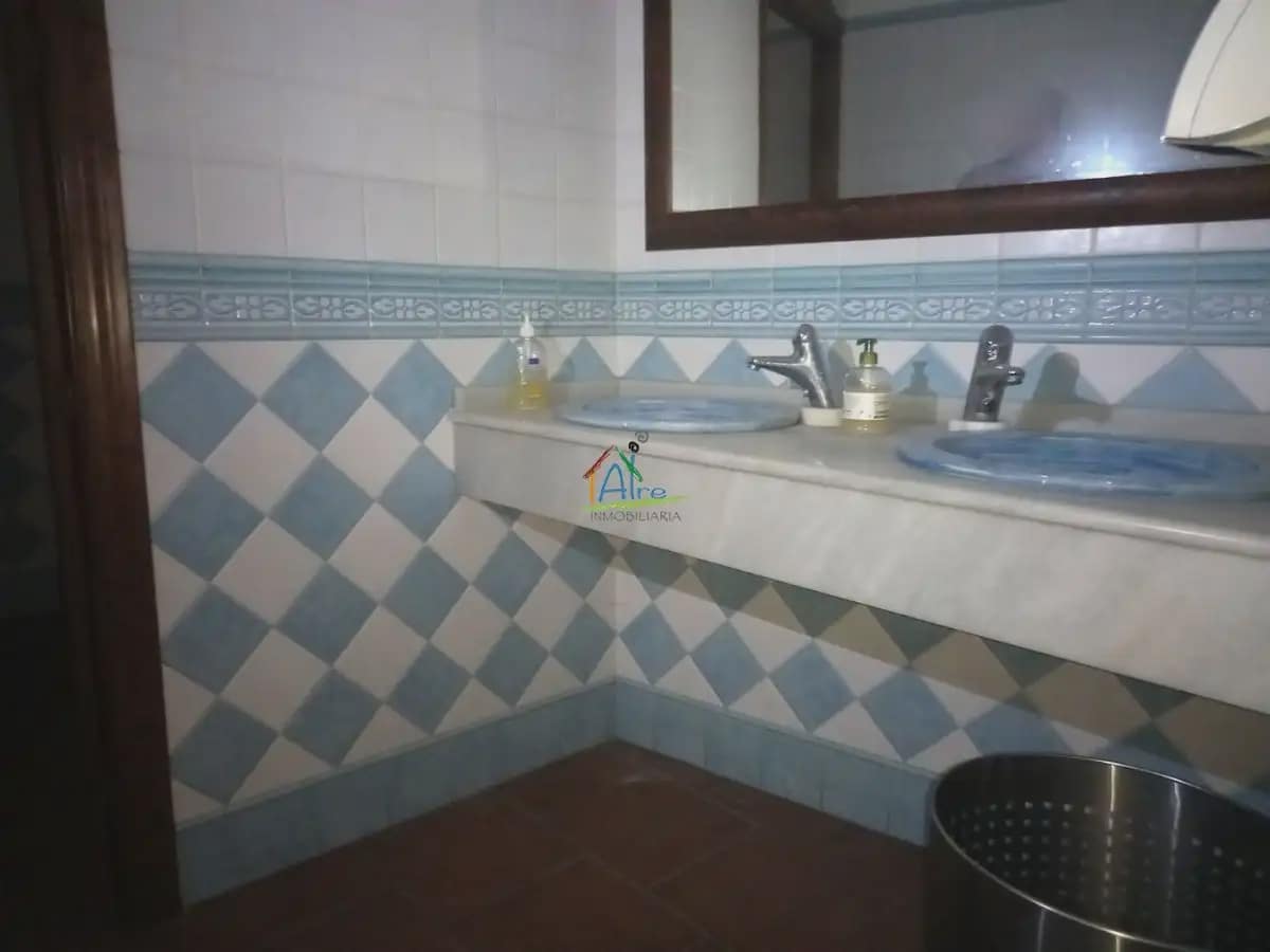 Gewerbe zu verkaufen in Almonte - 900.000 € (Ref: 9784186)