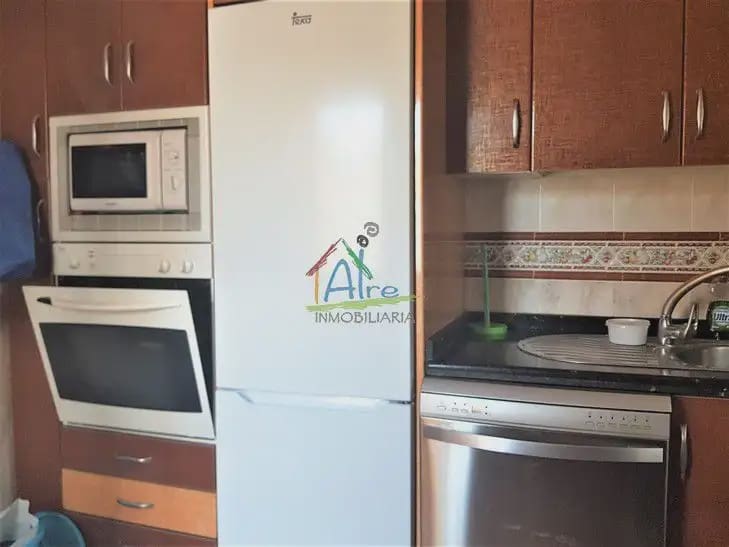 11 soveværelse Villa til salg i Almonte med garage - € 720.000 (Ref: 9784189)