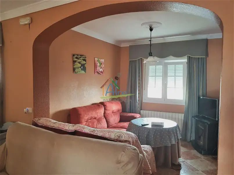 11 soveværelse Villa til salg i Almonte med garage - € 720.000 (Ref: 9784189)