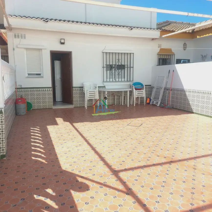 8 camera da letto Villetta a Schiera in vendita in Almonte con garage - 330.000 € (Rif: 9784191)