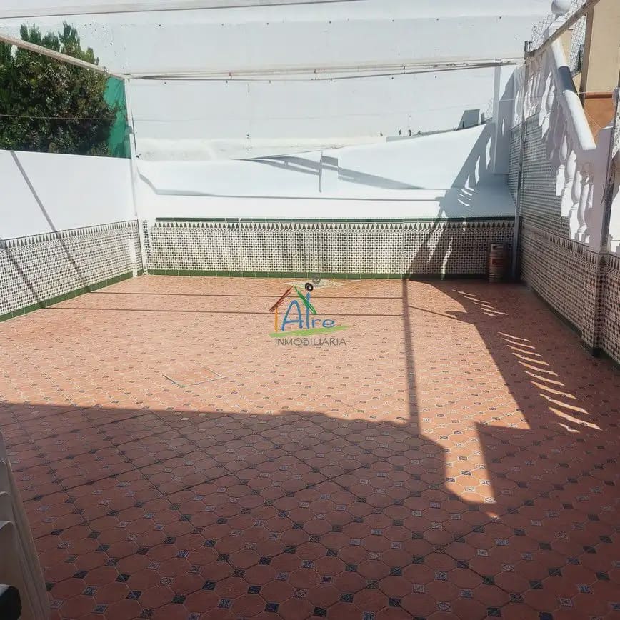 8 camera da letto Villetta a Schiera in vendita in Almonte con garage - 330.000 € (Rif: 9784191)